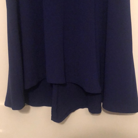 Dress - Picture 3 of 7